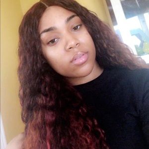 Meet your Posher, Anahya